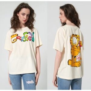 NWT Garfield Women's T-shirt Crew Nude Graphic